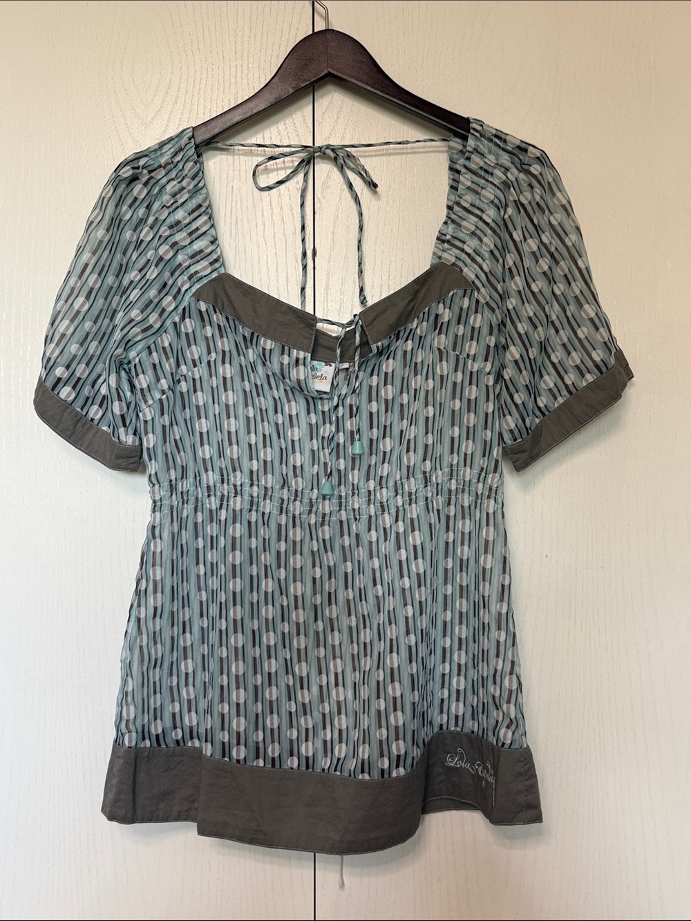 Polka Dot Puff-Sleeve Blouse in Light Blue with Contrast Trim